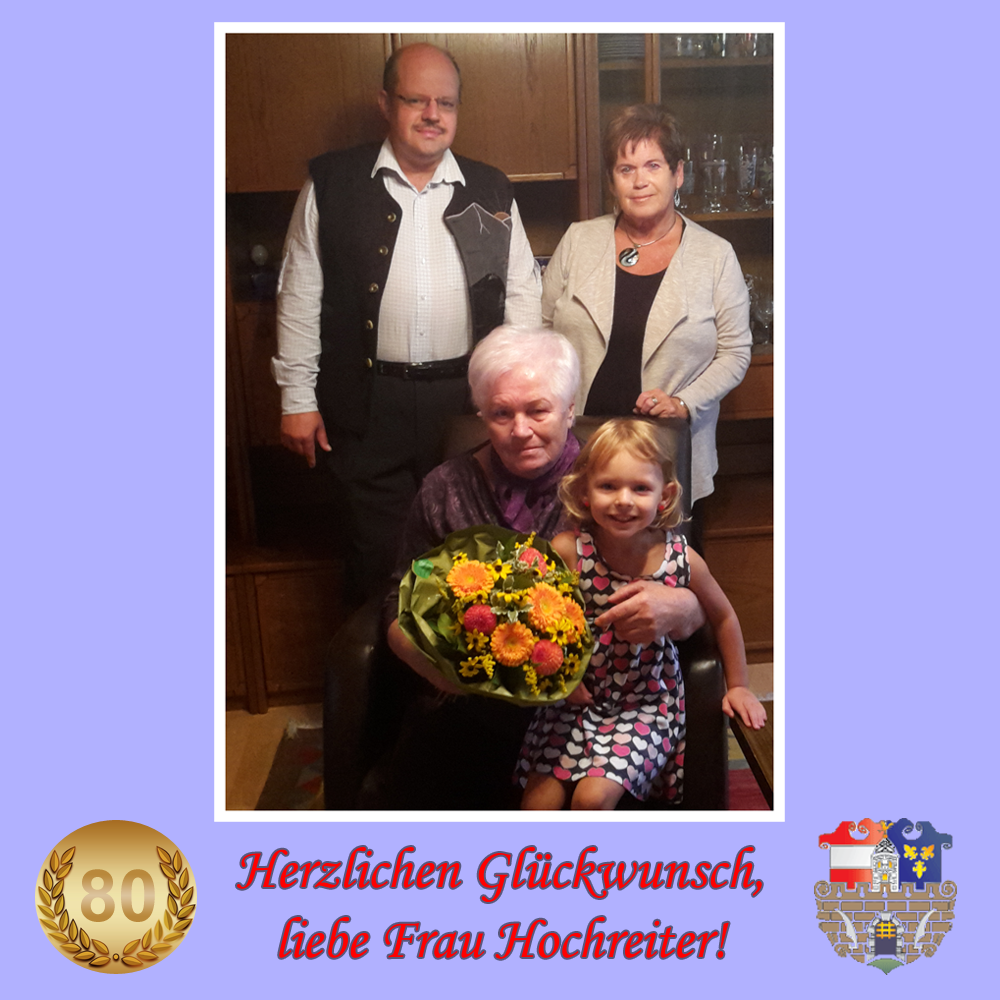 (v.l.) GR Peter Terzer, GR Monika vorne Gertrude Hochreiter mit Enkelin